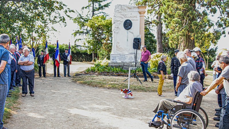 Cérémonie sur le chemin de mémoire du Houga à Toujouse