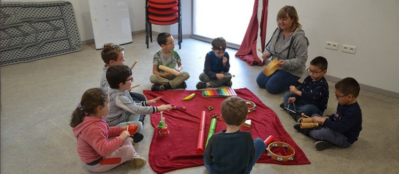 Des activités ludiques sont proposées à la MJC pour les petits de 4 à 7 ans.....