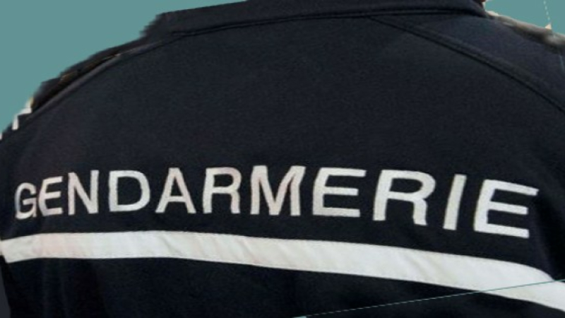 Vol sous la menace d'une arme