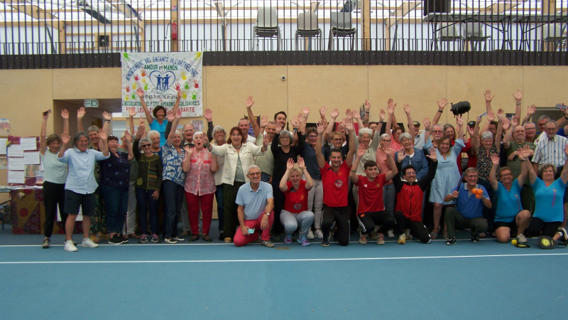 Premier "Forum des Associations " à la salle des Sports de Saint-Clar.
