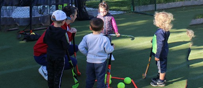 Le hockey séduit les plus jeunes