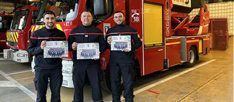 Et voici le calendrier des sapeurs pompiers à votre porte