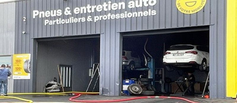 Départ d'incendie en zone commerciale du grand chêne