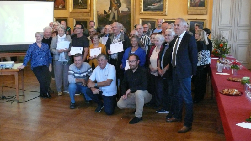 Les lauréats de " La journée des jardins" accueillis salle des illustres