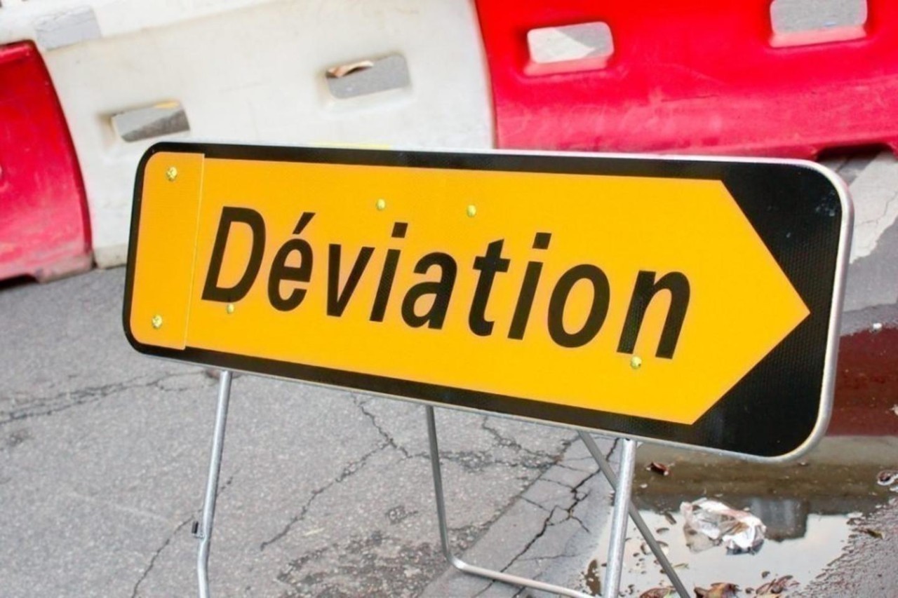 chantier-travaux-panneau-deviation-960x640-bell.jpg