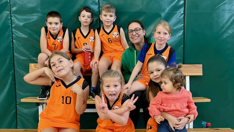 UAV Basket : des victoires du côté des plus jeunes et une action Octobre Rose pour le moins originale !