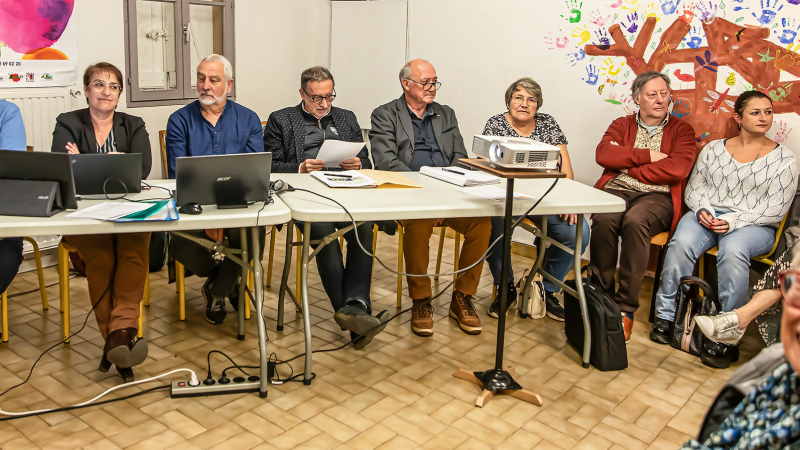Le Clan, Centre social et culturel de Nogaro, en grande forme...