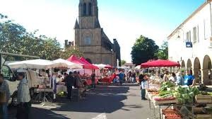 plaisance place marche.jpeg