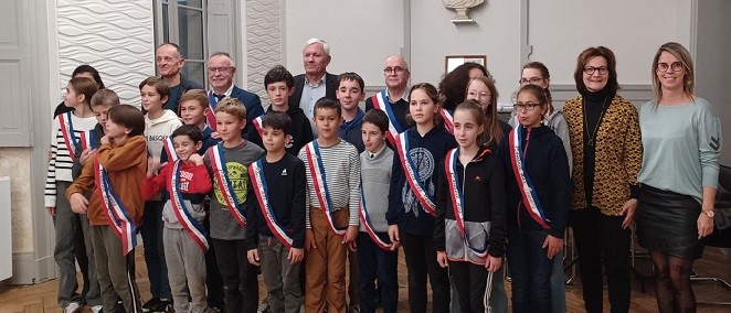 conseil des jeunes.JPG