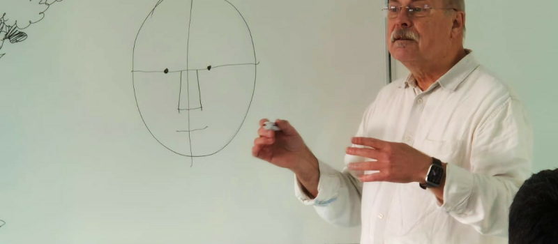 L’illustrateur Serge Ernst, est intervenu auprès des classes de 6ème du collège Sainte Marie dans le cadre du projet Arbre.