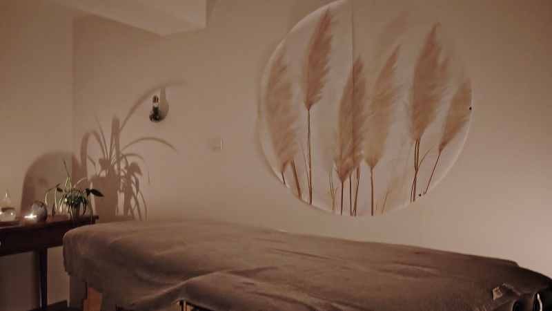 Nelly, praticienne en massage bien-être et en intégration des réflexes archaïques à la radio mercredi