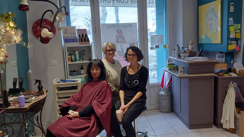 L'atelier de coiffure ferme ses portes pendant deux mois