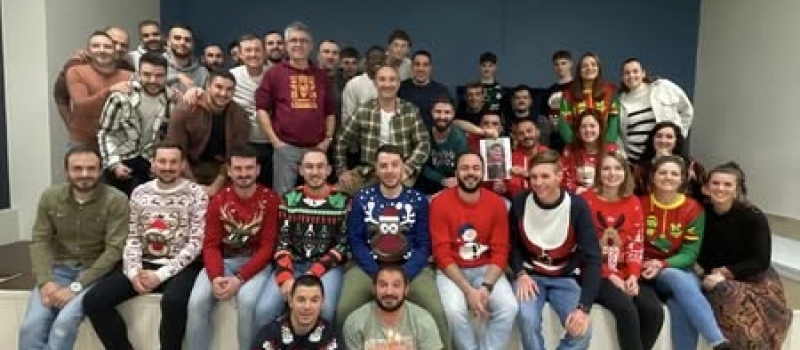 Le club a fêté Noel avant l’heure.
