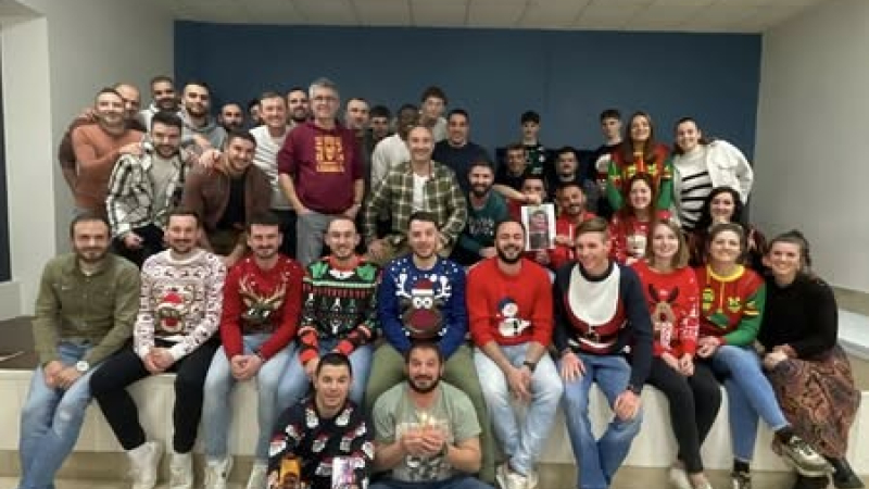 Le club a fêté Noel avant l’heure.