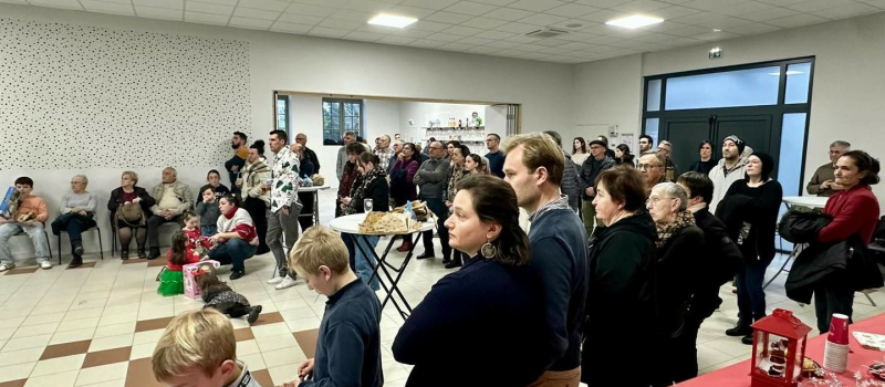 Un Noël magique à Roquebrune : traditions et convivialité au rendez-vous