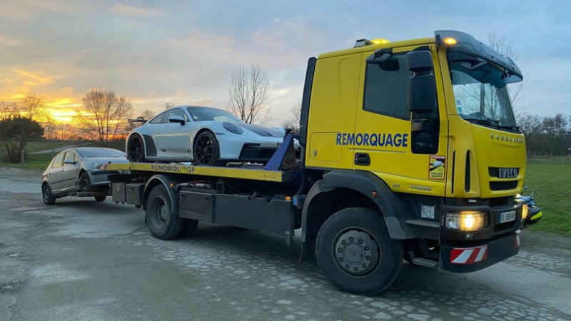 Cinq grands excès de vitesse dont un à 255 km/h