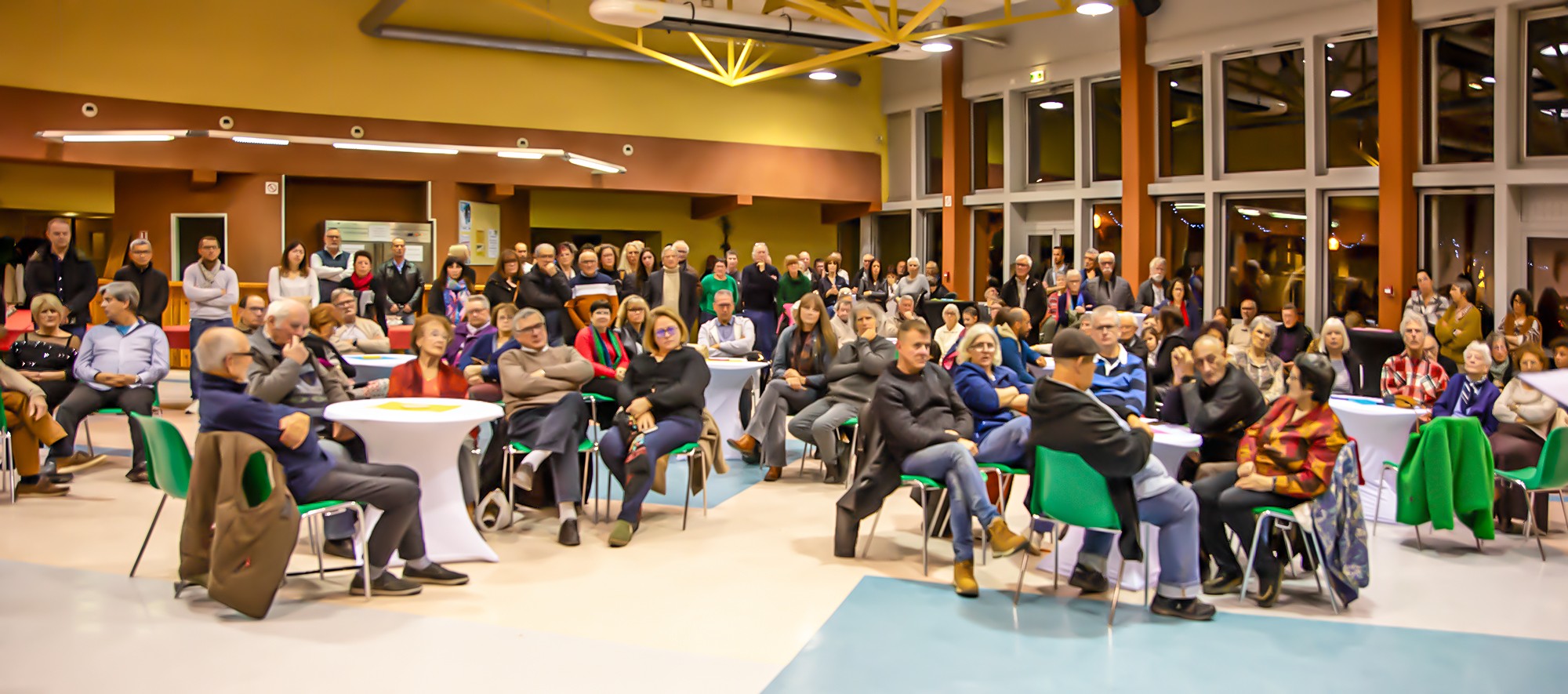 0 La salle Espace Folgarien 1bis 110125.jpg