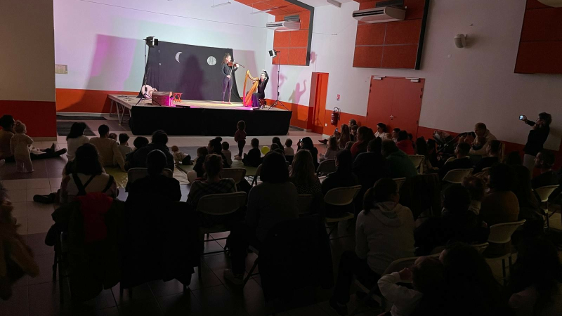 La compagnie "Mômes en zique" enchante petits et grands !