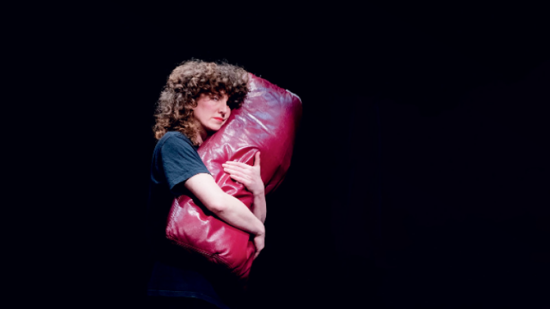 Mon club de plongée, une traversée intime dans l’histoire de la danse