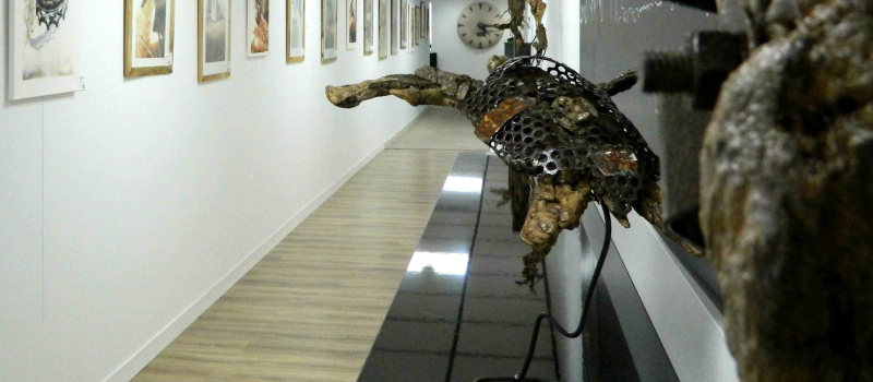 Deux artistes locaux, Carole Joubin et Vagalar, au "Couloir du Temps" de la Manufacture