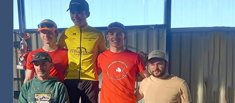 le Cyclo Club Triais, sur la plus haute marche du Tour du Madiran