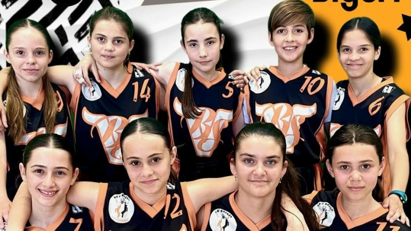 UAV Basket : les benjamines de Laura et Clément en finale !