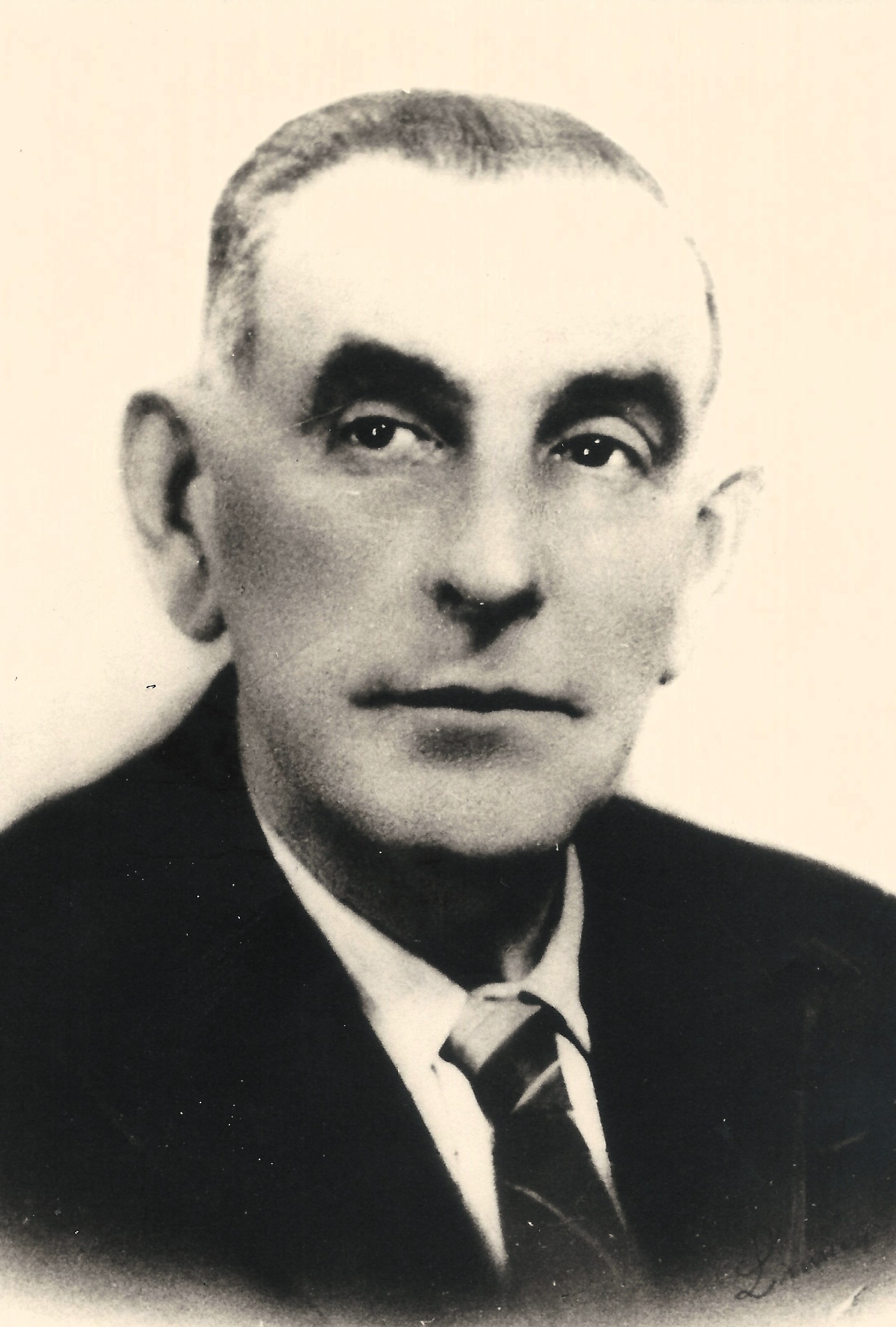 René ESCAFRE.jpg