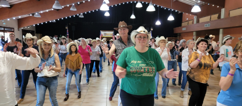 Belle fréquentation pour la journée country  solidaire au profit de l’église de Lagraulas