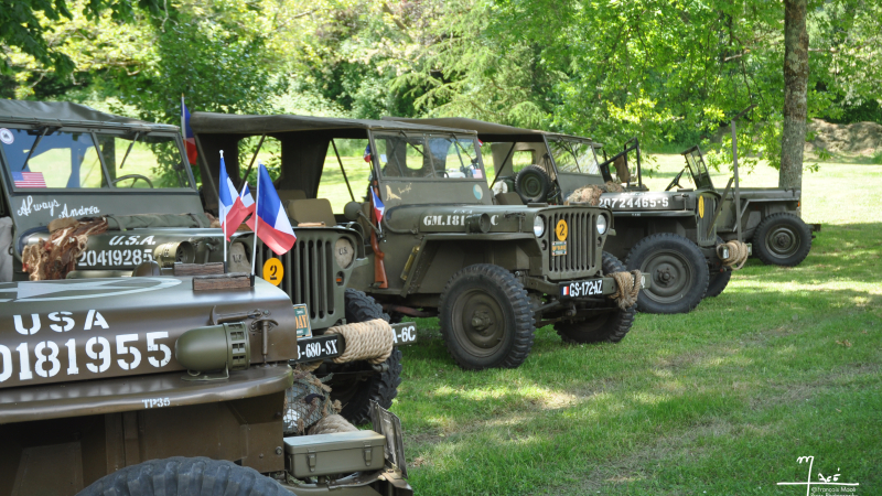 Le Jeep Club se rend à Cazaubon pour célébrer le 8 mai