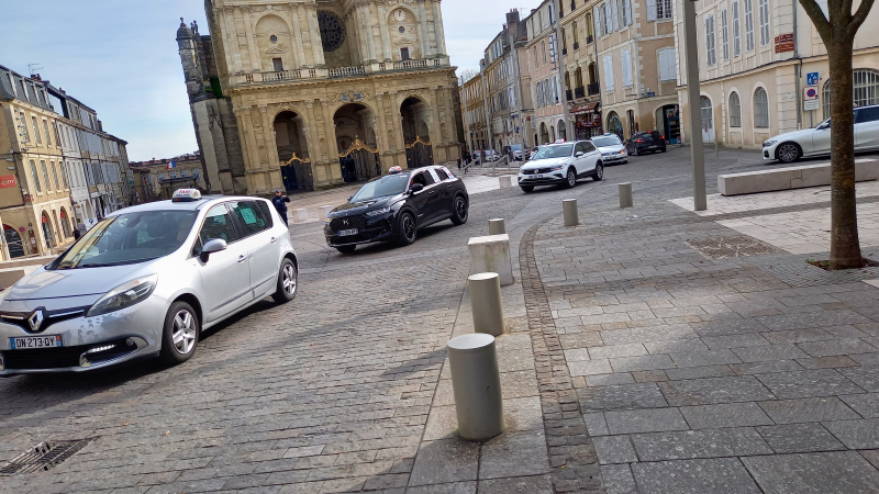 Les artisans taxi du Gers en grève lundi 19 mai
