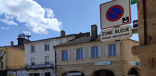 mirande stationnement.jpg