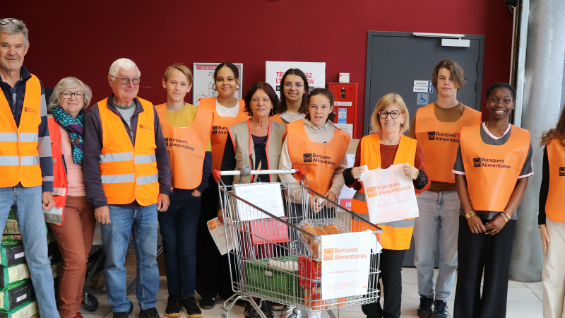 Collecte de la Banque alimentaire relayée par la Croix Rouge