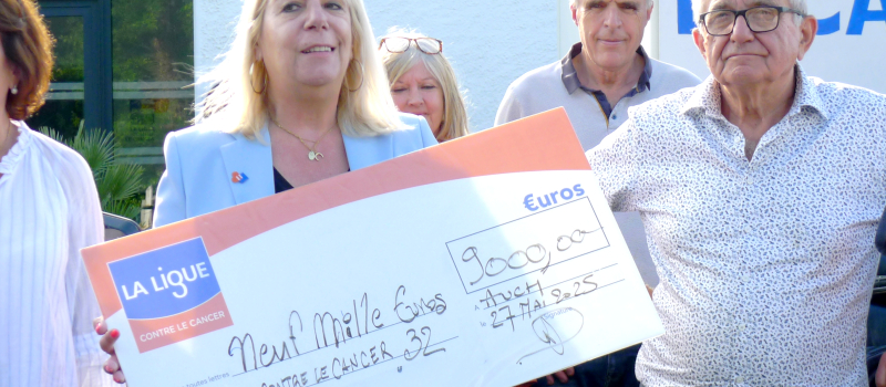 Une Rose, un Espoir 32 : les motards du Gers remettent 9 000 euros, net , à la Ligue contre le cancer