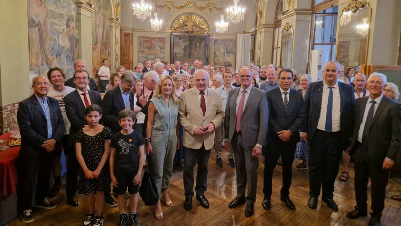 Célébration des Fêtes nationales du Danemark et de la Suède