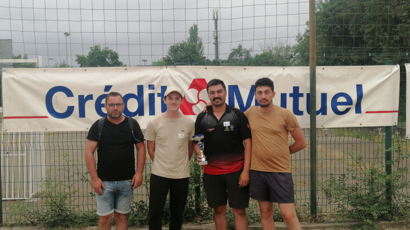 Pétanque : trophée Yvon Monié