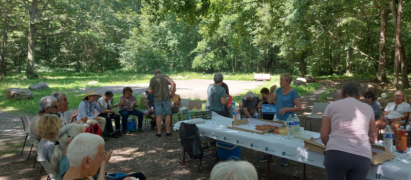 Gymnastique volontaire vicoise : marche et pique-nique au bois de Mazous pour clôturer l'année