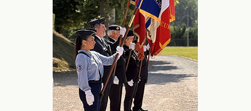 PORTE DRAPEAUX.jpg