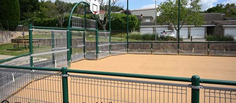 Travaux de finition du City-Stade