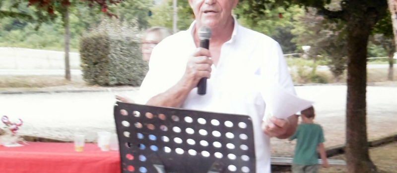 Population et invités ont célébré ensemble le 14 juillet autour d'un bon repas et en musique