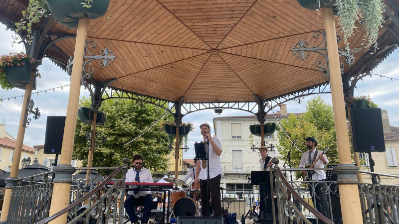 L’été s’anime à Mirande : Marchés nocturnes & concerts gratuits vous attendent!