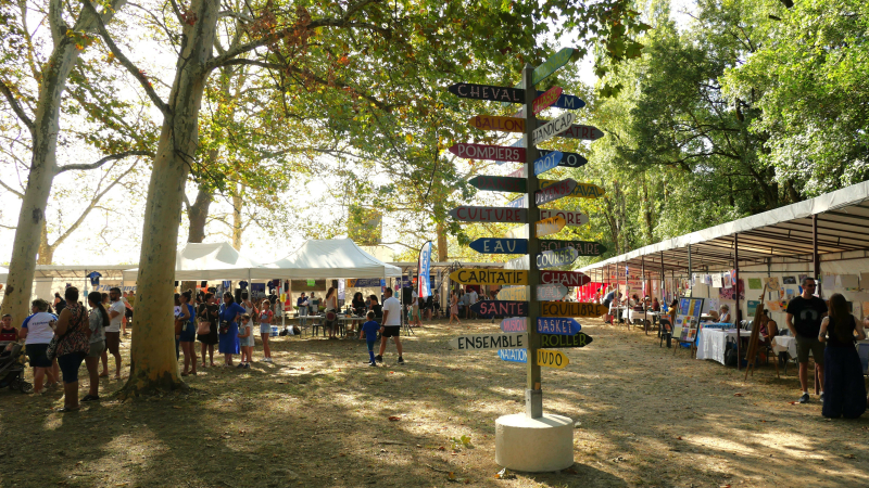 Les associations font leur rentrée au Village des associations de Fleurance