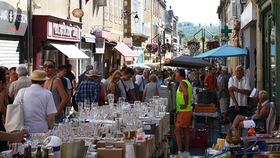 vide grenier mirande.jpg