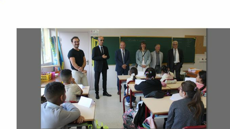 Rentrée scolaire à Auch, les grands axes sont les travaux, la végétalisation des cours d'école, réservation des repas à la cantine