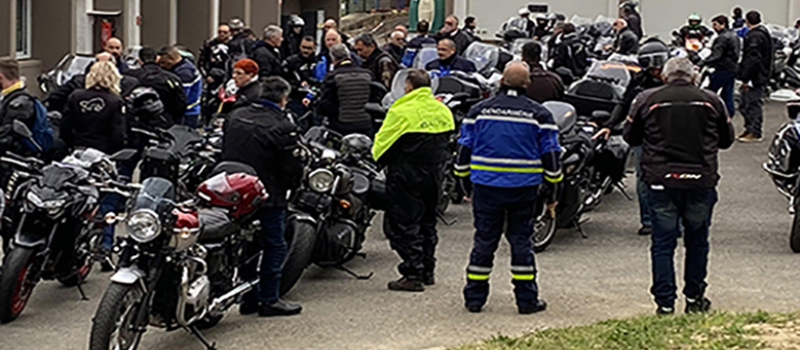 "Trajectoire de sécurité moto"