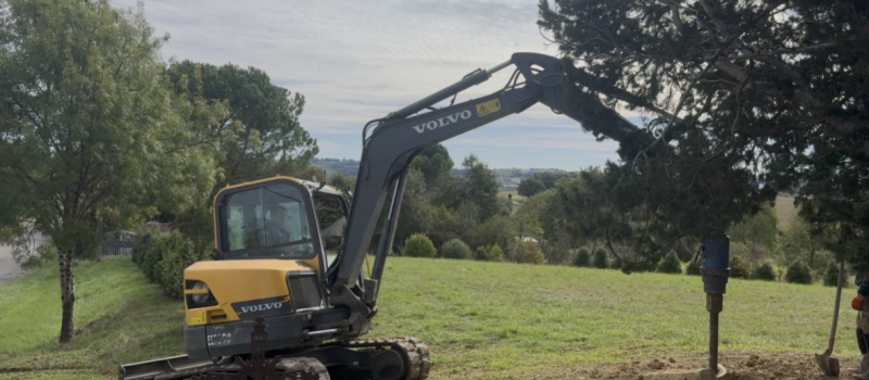 Des bénévoles mobilisés pour une matinée de béton