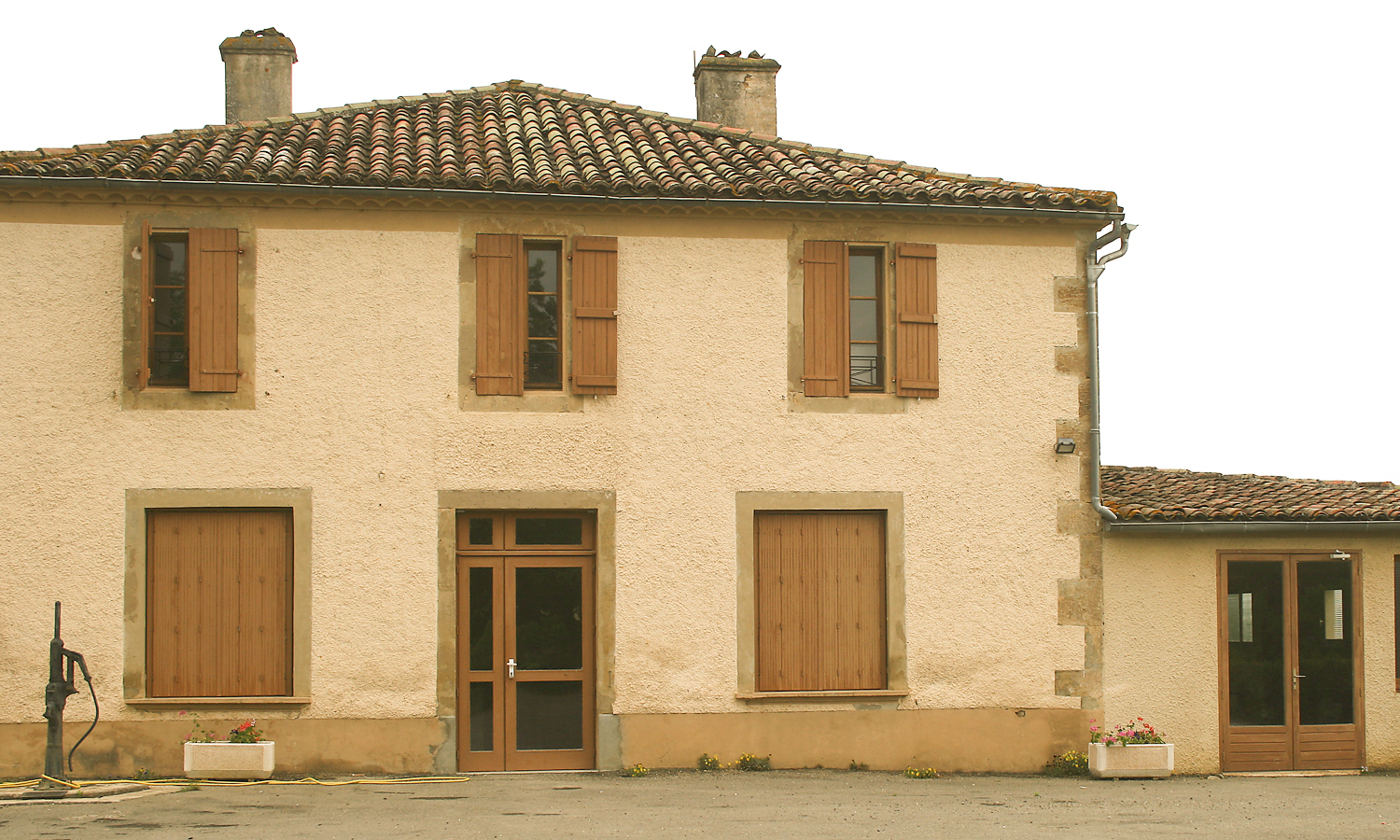 0 Mairie Bouzon 110608.jpg