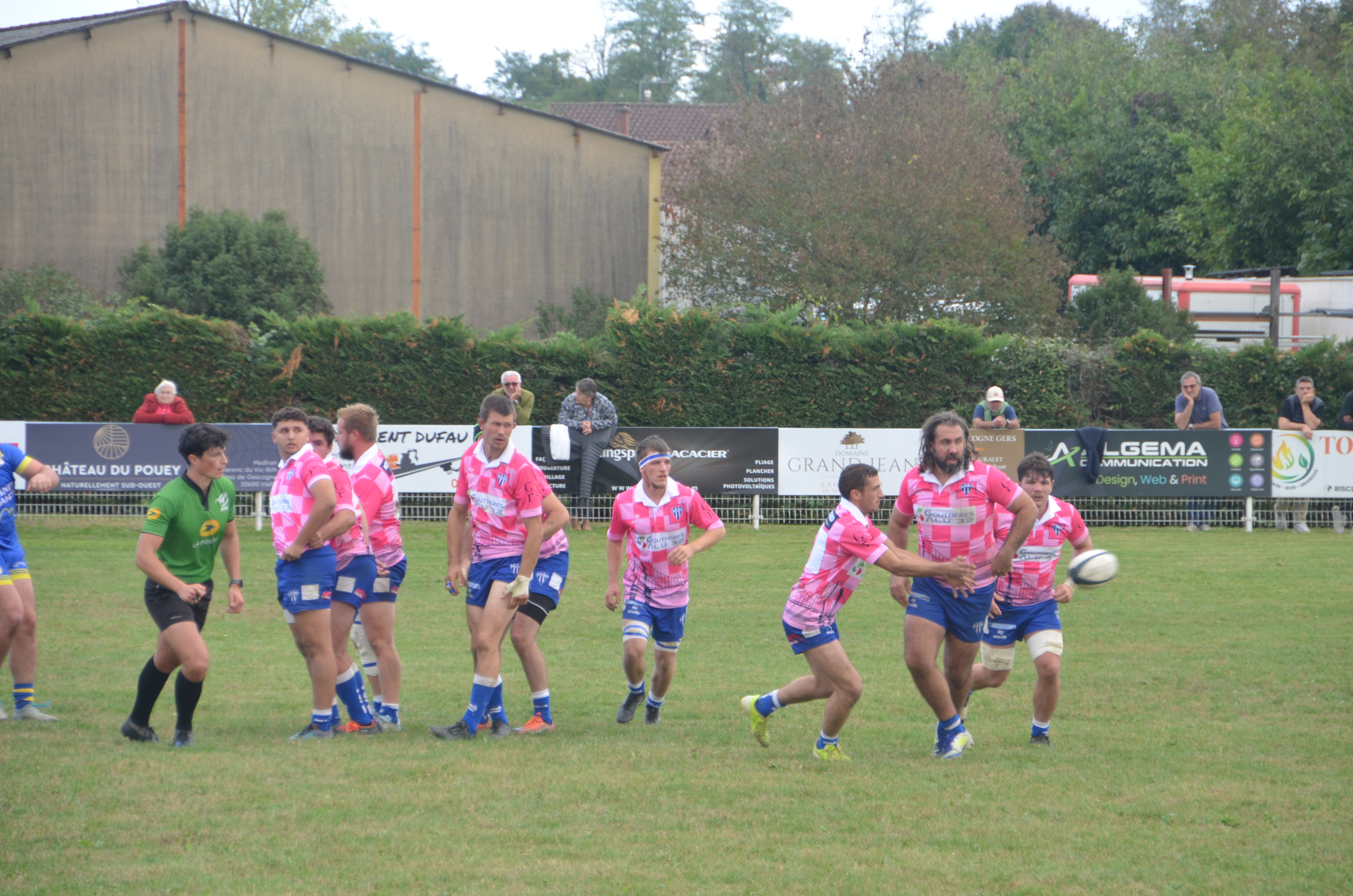 DSC_0030.jpegune victoire à domicile éloignerait un instant la JSR du bas du tableau de la poule 9 de la fédérale 3
