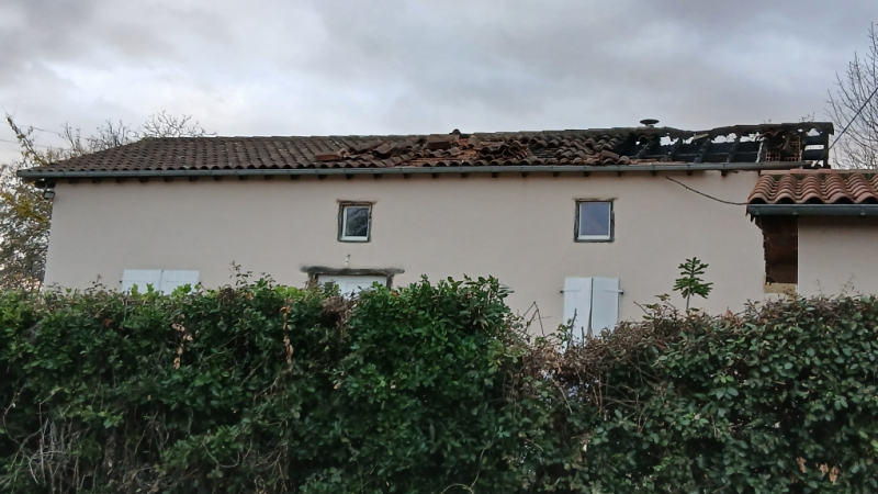 Incendie dans une maison habitée