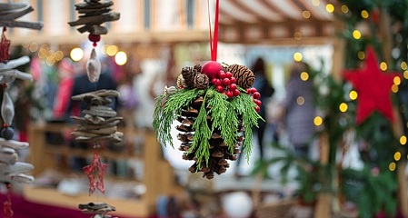 christmas-market-7616575_640.jpg
