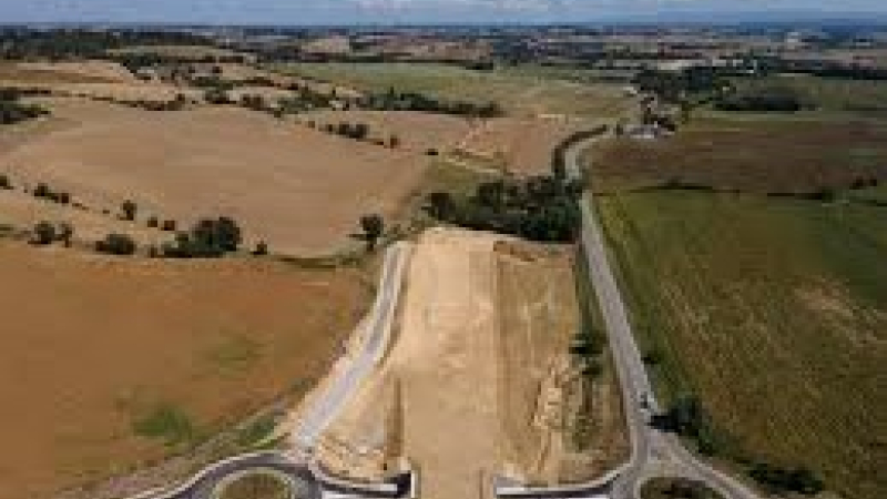 Autoroute A69 :  un projet sous tension